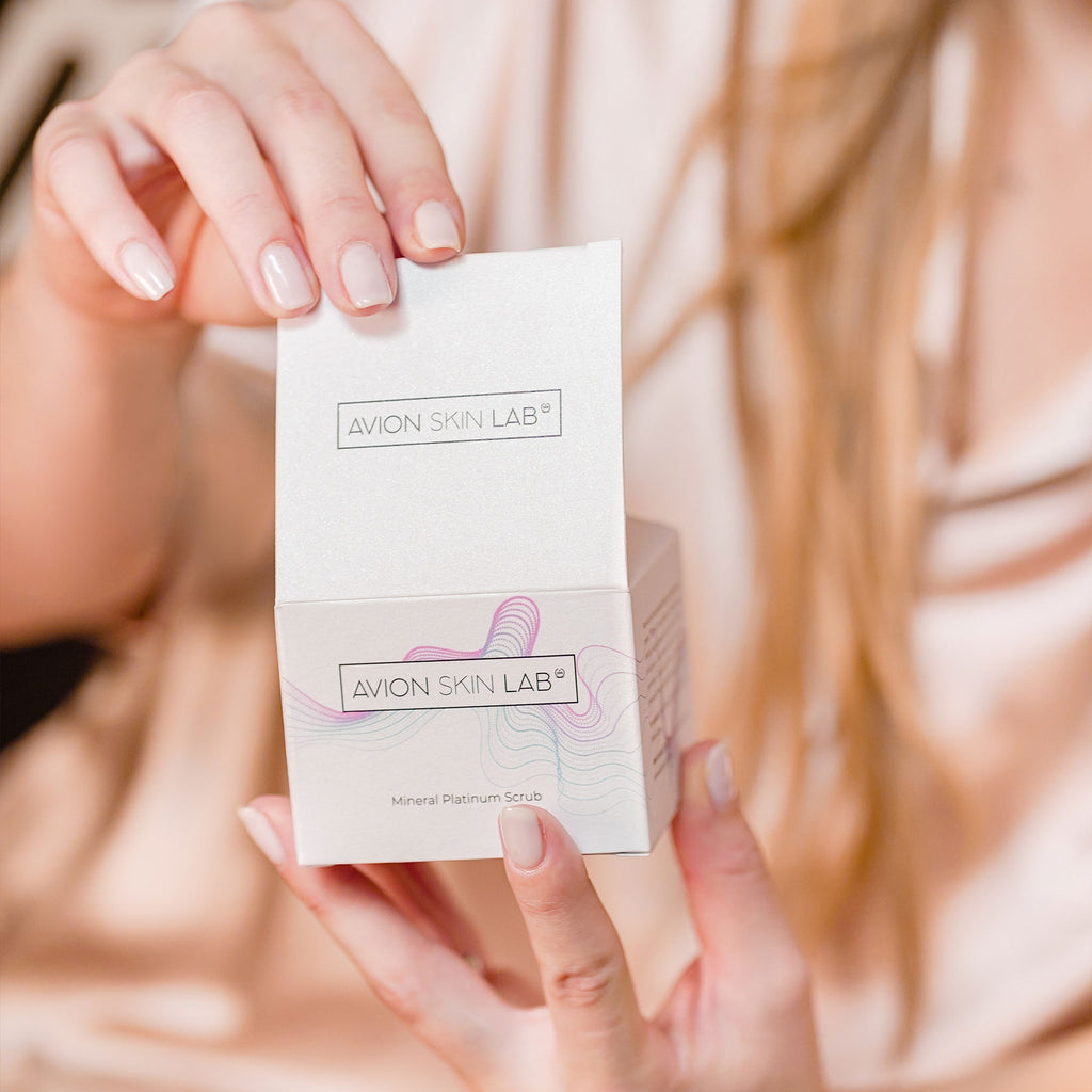 Mineral platinum scrub